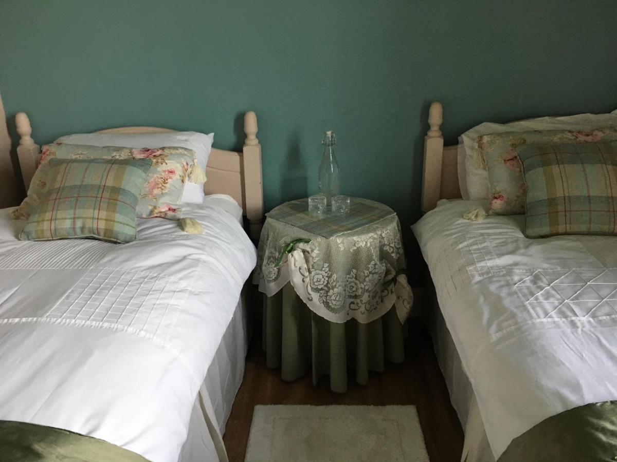 Ballyginniff Farm House Crumlin  Екстер'єр фото
